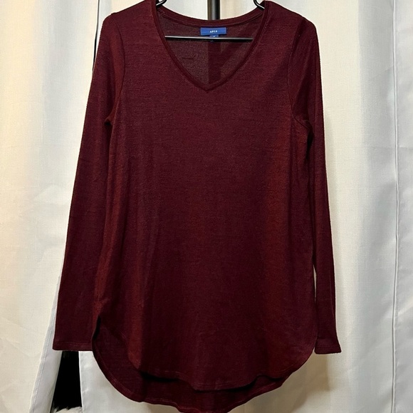 APT 9 Burgundy Red V Neck Oversized Sweater Small - Picture 2 of 6